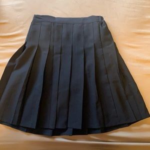 Tall Women’s pleated skirt